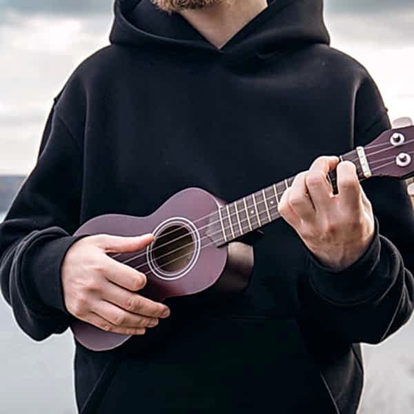 Ukulele Eğitimi